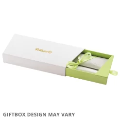 Pelikan M200 Pastel Green Fountain Pen 5 Pelikan M200 Pastel Green Fountain Pen -Fine Pen Shop PK70535 Pelikan Classic M200 Fountain Pen Pastel Green P5 720x@2x.jpg