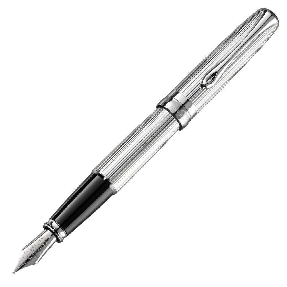 Diplomat Excellence A2 Guilloche Chrome Fountain Pen 1 Diplomat Excellence A2 Guilloche Chrome Fountain Pen