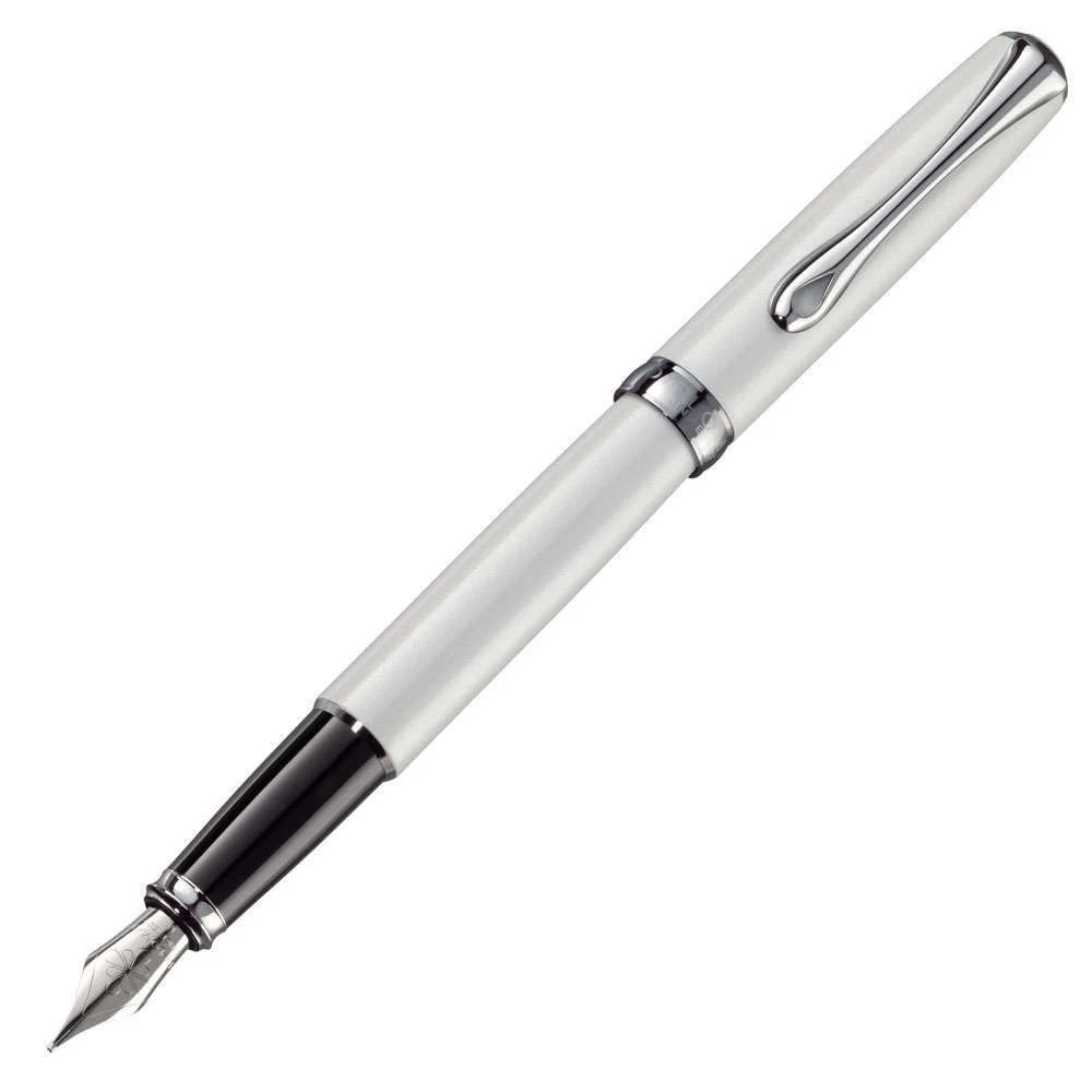 Diplomat Excellence A2 Pearl White Fountain Pen 1 Diplomat Excellence A2 Pearl White Fountain Pen