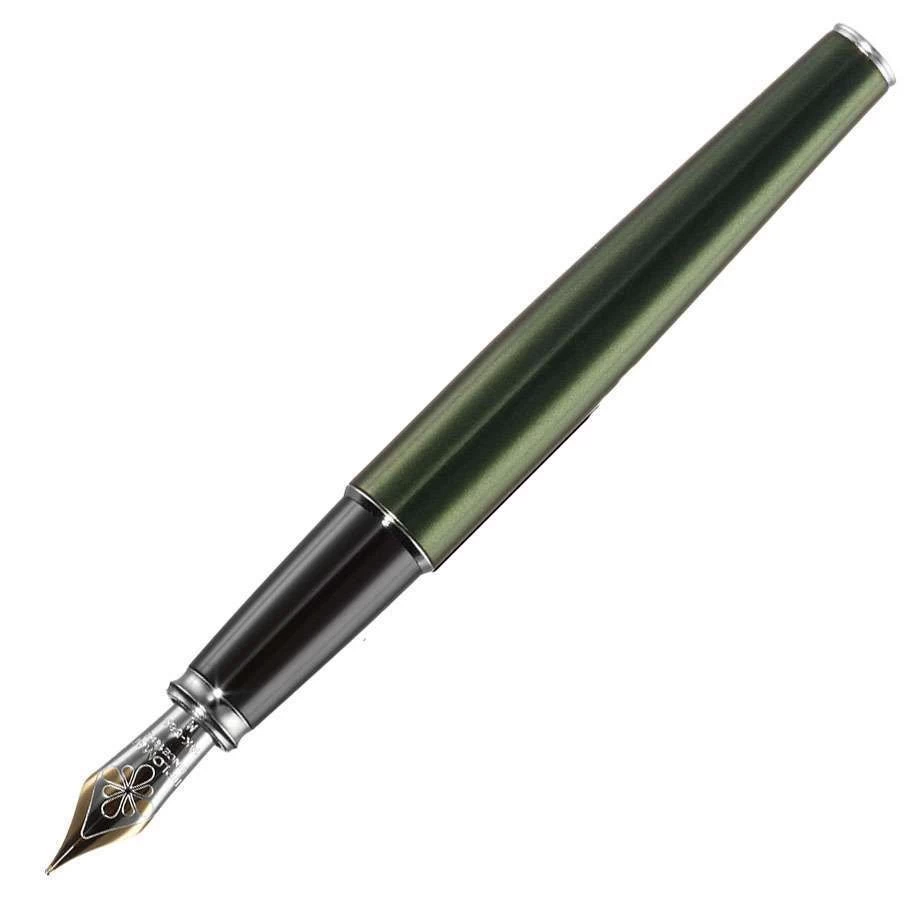 Diplomat Excellence A2 Evergreen Chrome Trim 14ct Fountain Pen 1 Diplomat Excellence A2 Evergreen Chrome Trim 14ct Fountain Pen